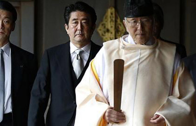 នាយករដ្ឋមន្ត្រីជប៉ុន ទៅទស្សនាទីសក្ការៈYasukuni